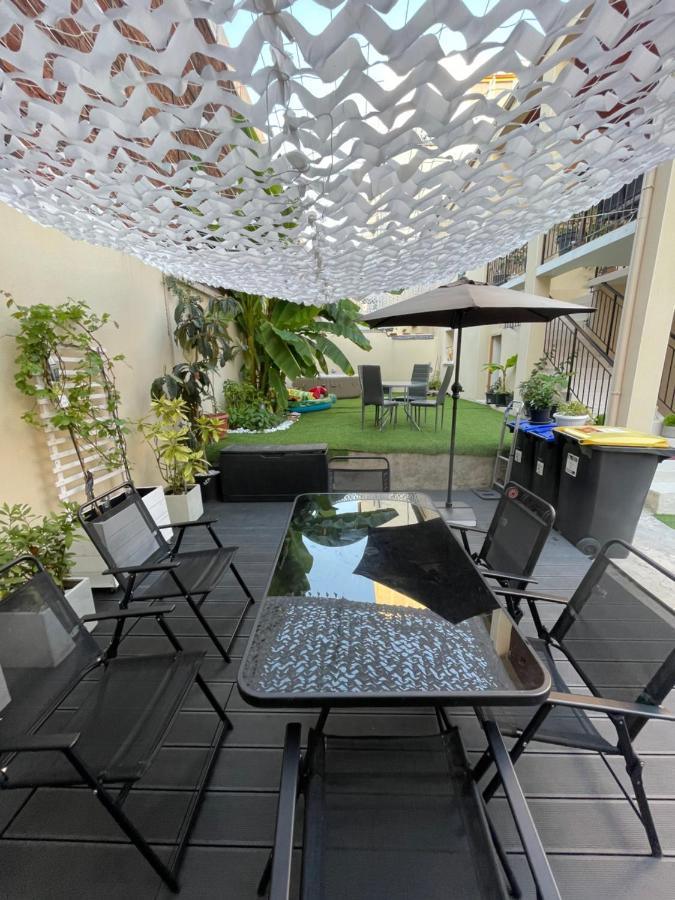 Agreable Appartement Dans Une Maison Saint-Denis  Buitenkant foto