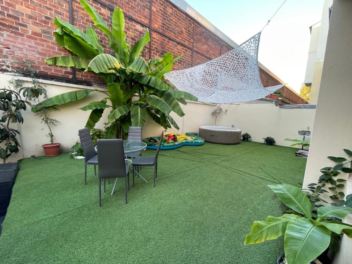 Agreable Appartement Dans Une Maison Saint-Denis  Buitenkant foto