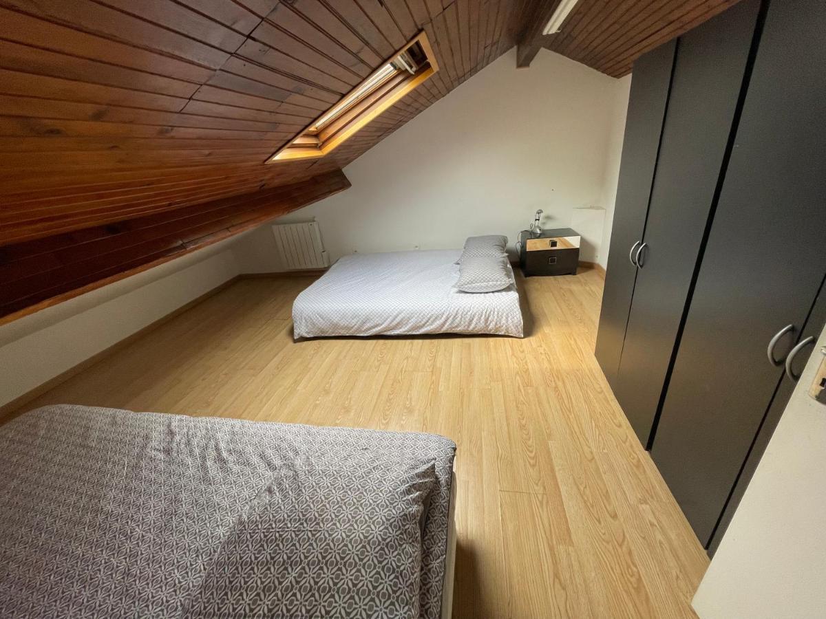 Agreable Appartement Dans Une Maison Saint-Denis  Buitenkant foto