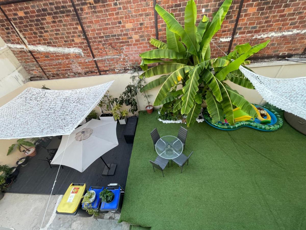 Agreable Appartement Dans Une Maison Saint-Denis  Buitenkant foto